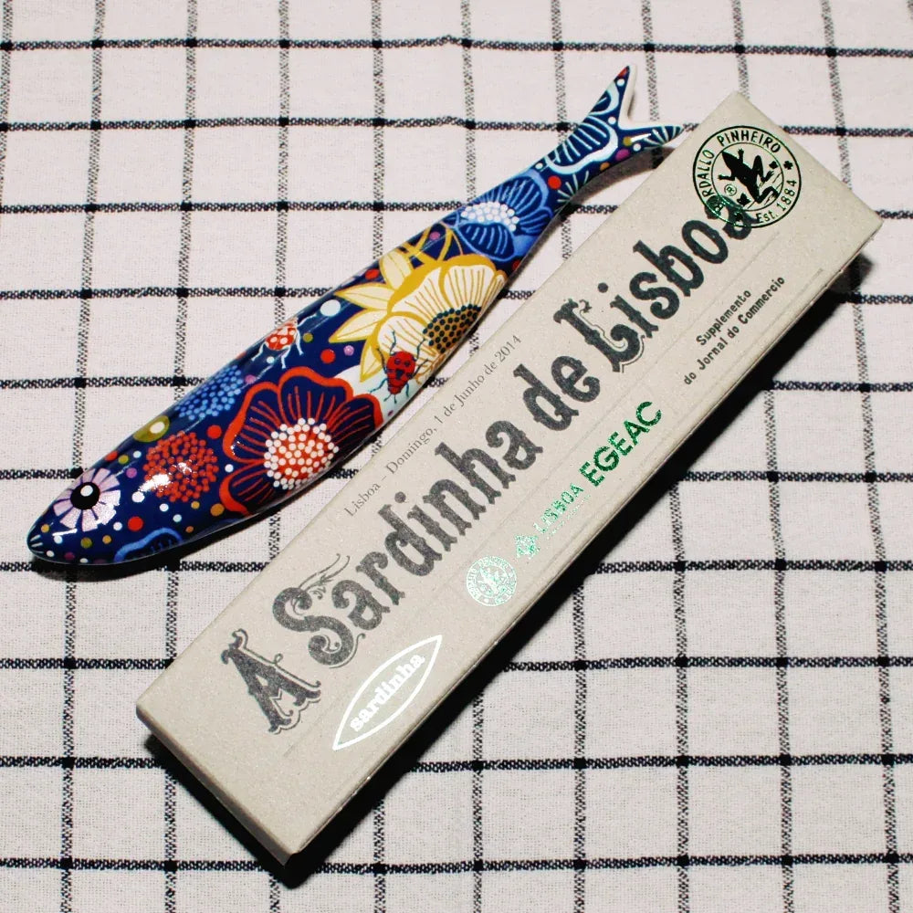 Sardinha de Lisboa - Fish Power - von Bordallo Pinheiro - Bordallo Pinheiro - Maître Philippe & Filles