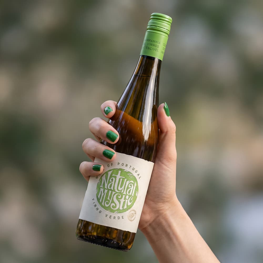 Natural Mystic Vinho Verde 2025 Companhia de Vinhos Invencivel