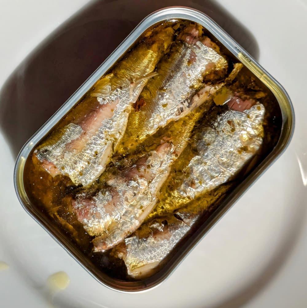 Sardinen mit Knoblauch und Olivenöl Extra Vergine Mouettes Arvor